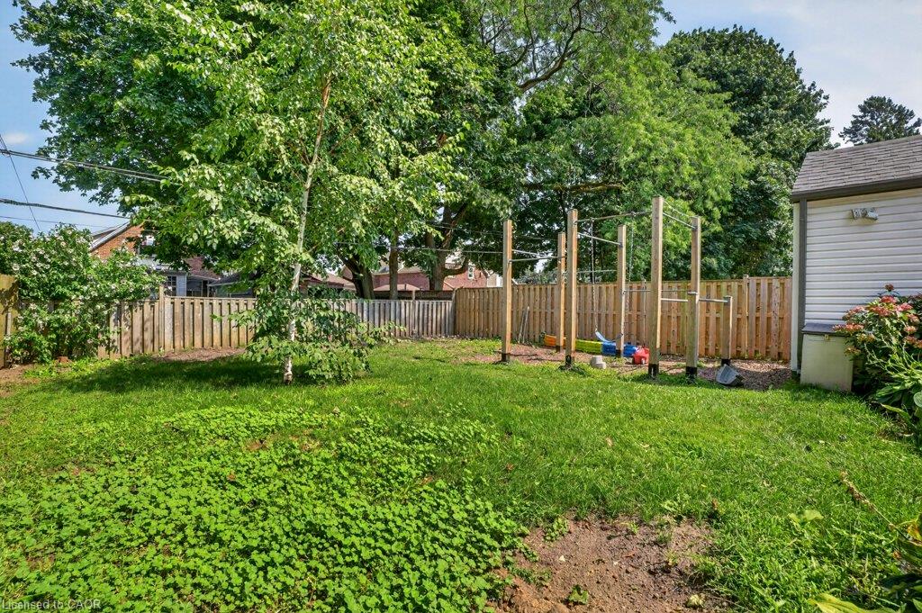46 Filbert Street Property Photo 42