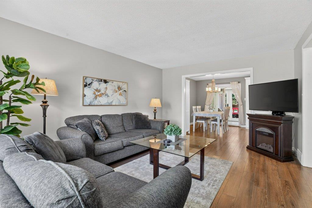 11 Graywood Court Property Photo 8