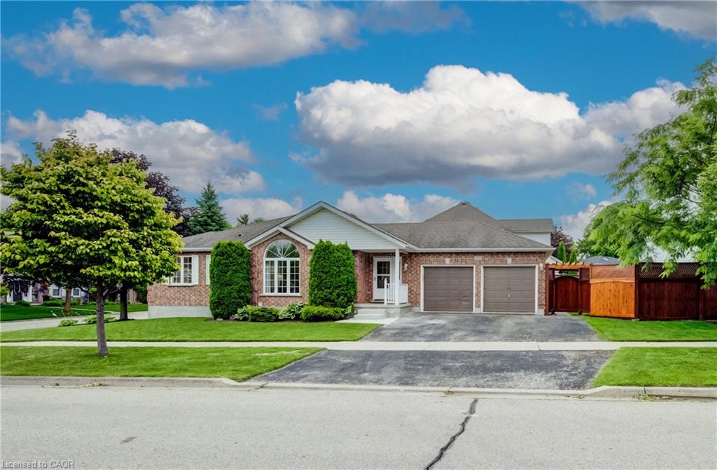 27 Chandos Drive Property Photo 2