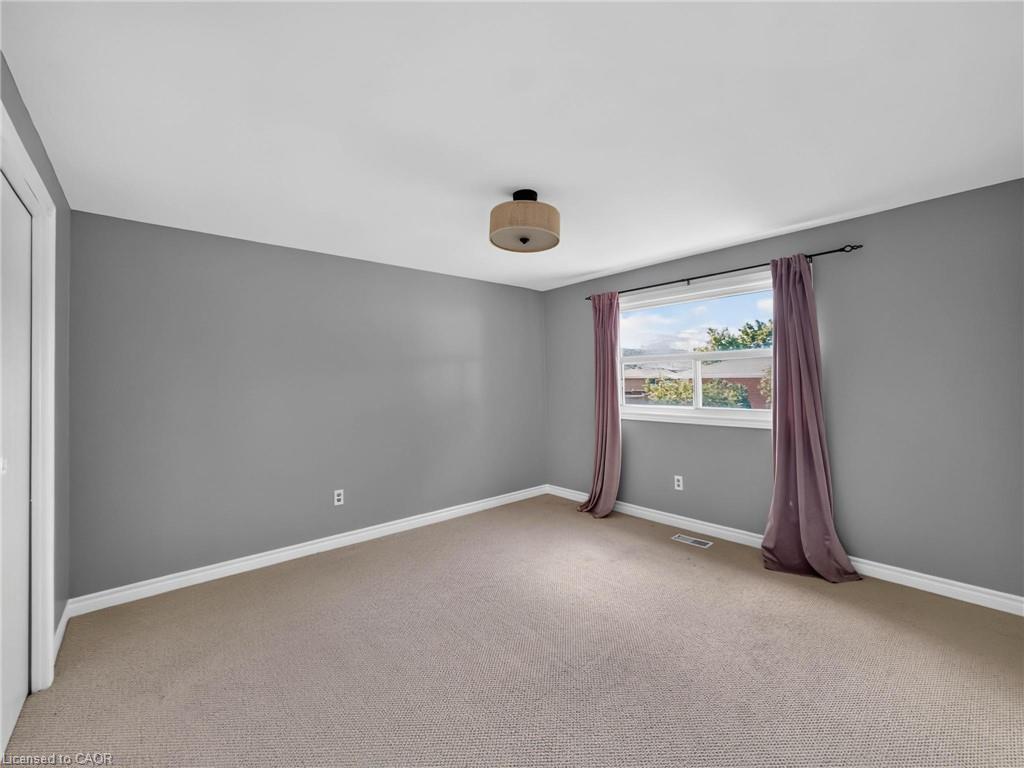 143 Cromwell Crescent Property Photo 15