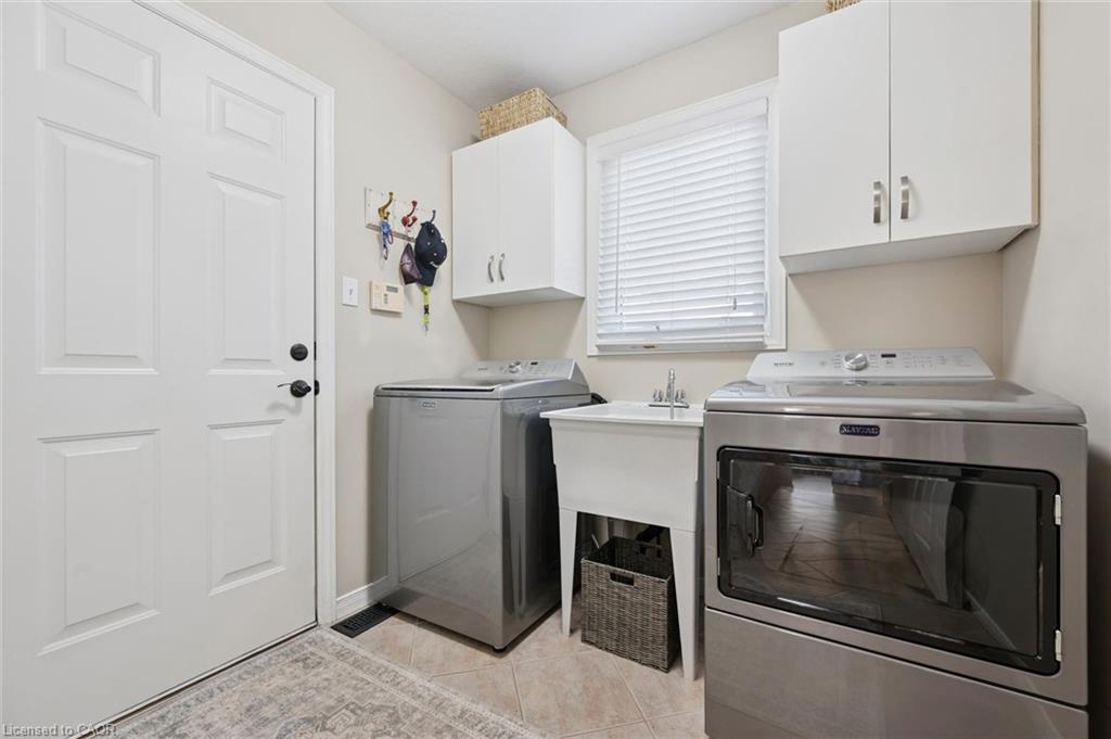 32 Pine Ridge Drive Property Photo 16