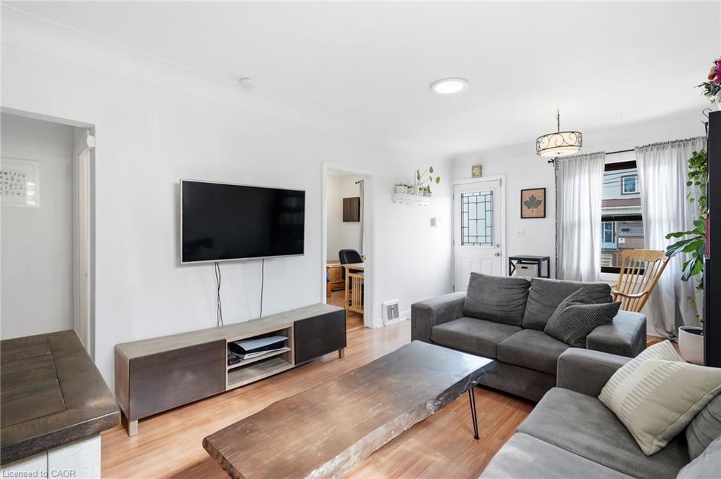 58 Edinburgh Avenue Property Photo 15