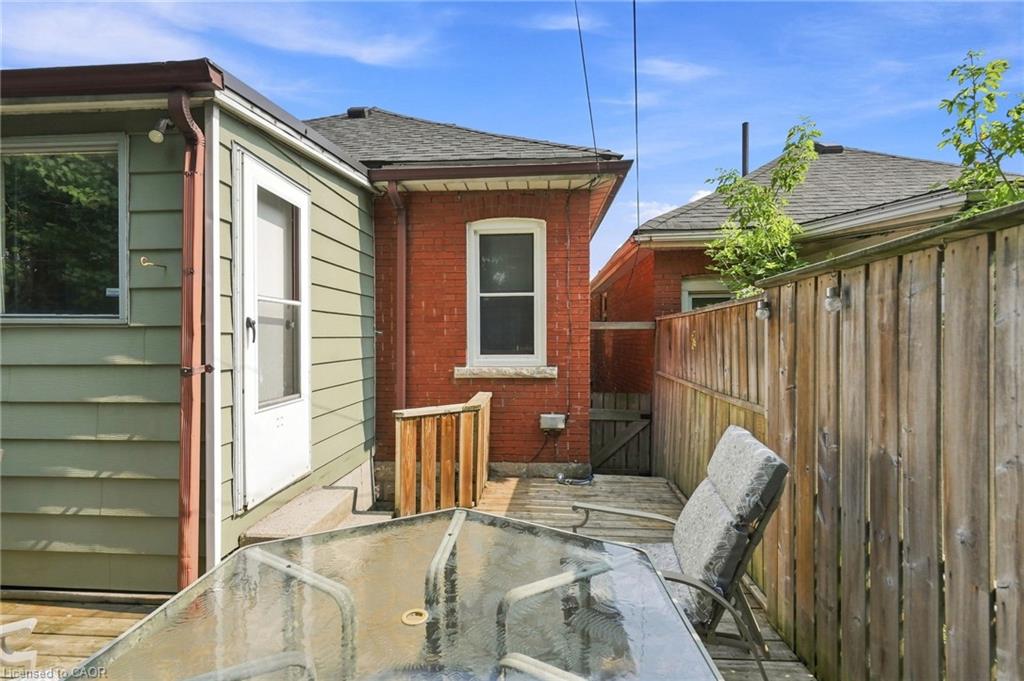 58 Edinburgh Avenue Property Photo 35