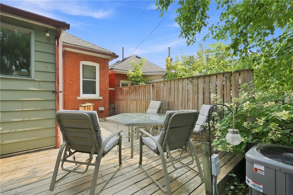 58 Edinburgh Avenue Property Photo 37