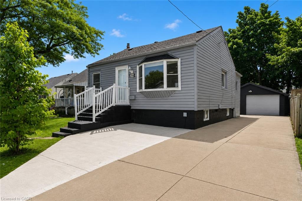 36 Mahony Avenue Property Photo 3