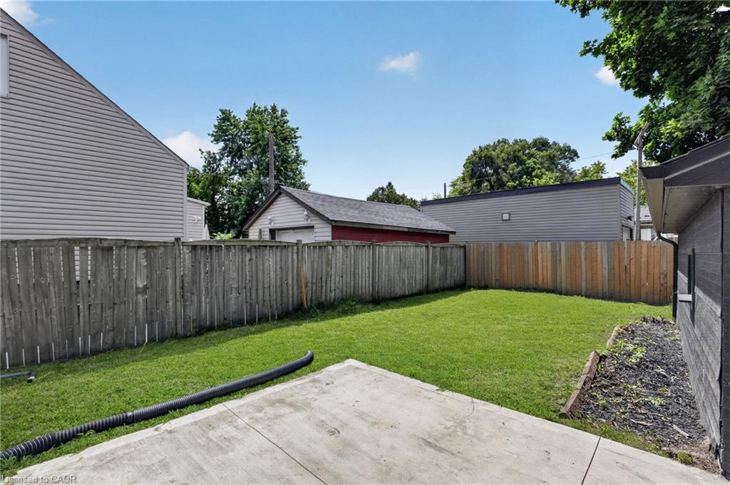 36 Mahony Avenue Property Photo 29