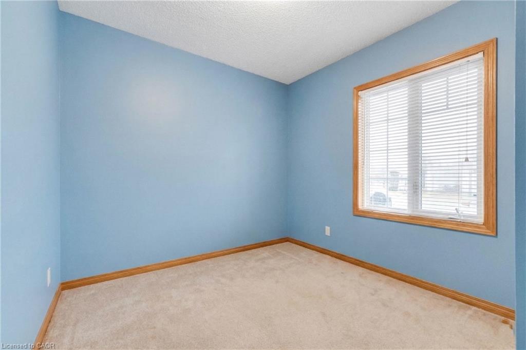 1518 Cawthra Road Property Photo 7