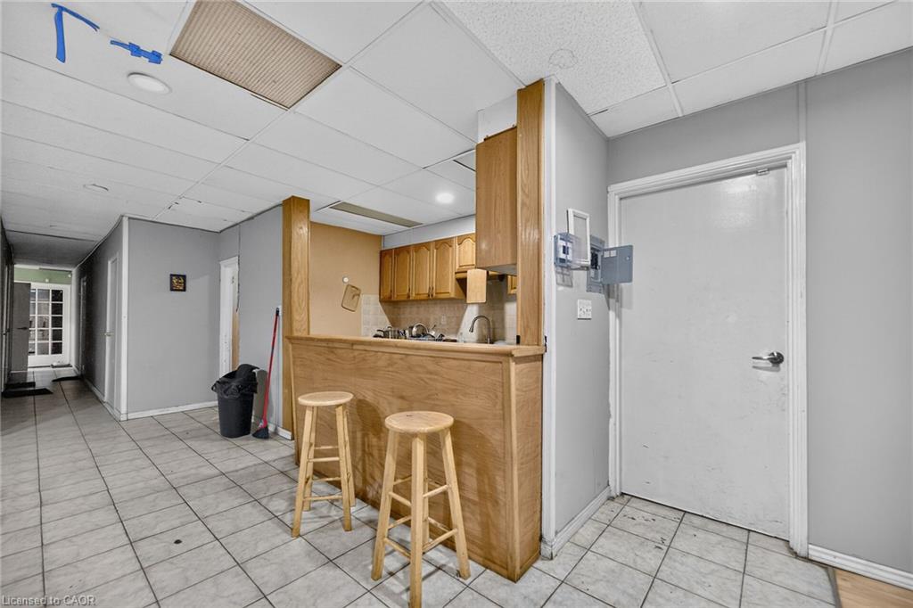 1292 Barton Street E Property Photo 20