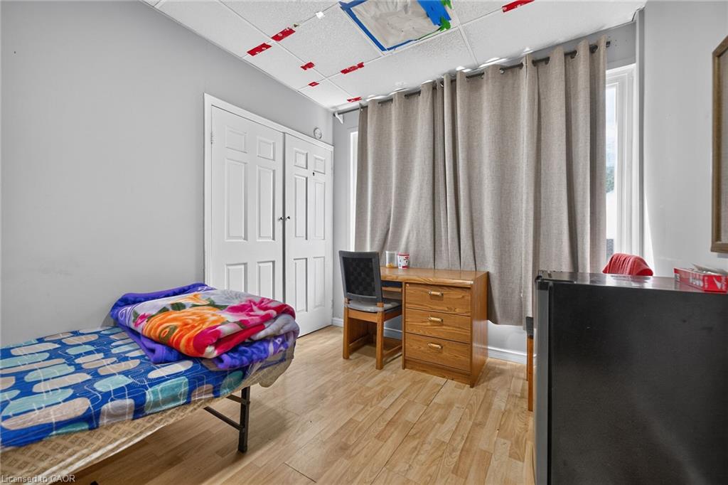1292 Barton Street E Property Photo 25