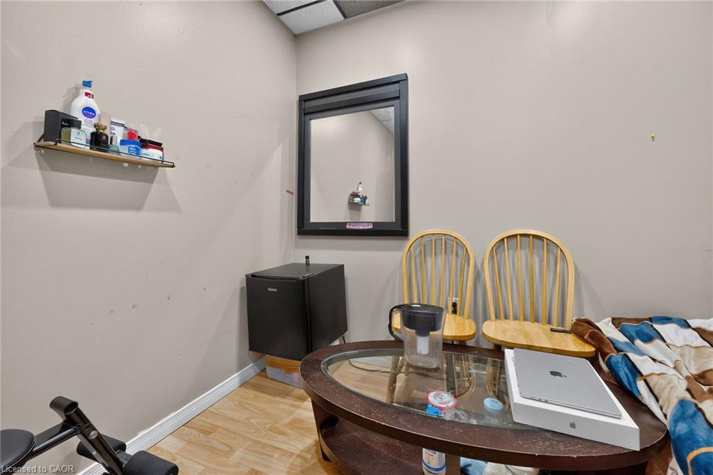 1292 Barton Street E Property Photo 30