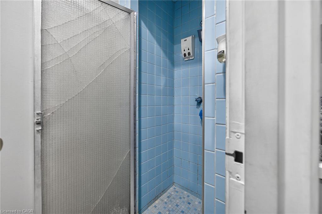 1292 Barton Street E Property Photo 35