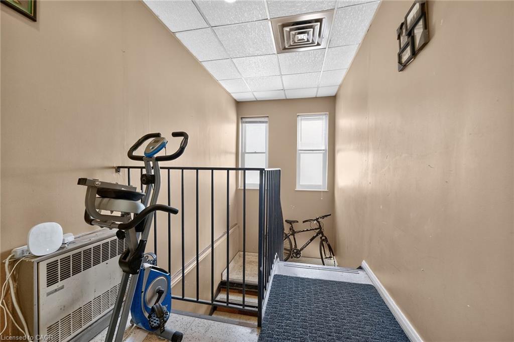1292 Barton Street E Property Photo 38