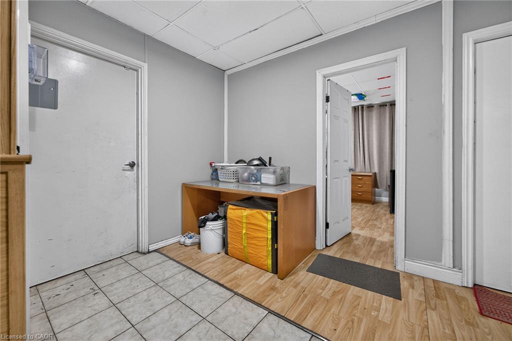 1292 Barton Street E Property Photo 39