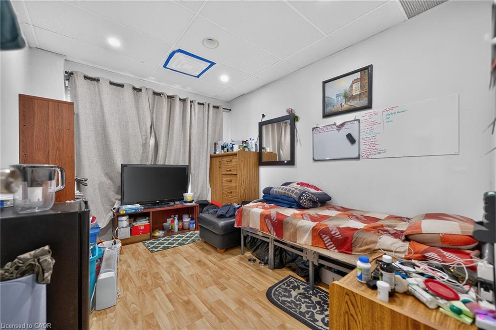 1292 Barton Street E Property Photo 42