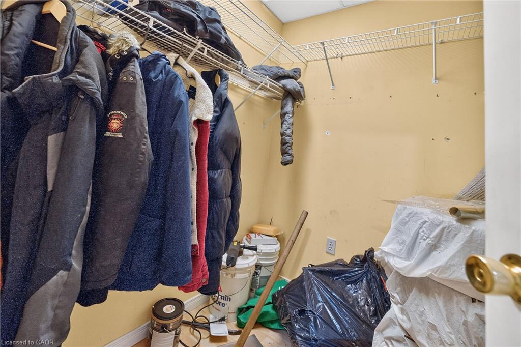 1292 Barton Street E Property Photo 44