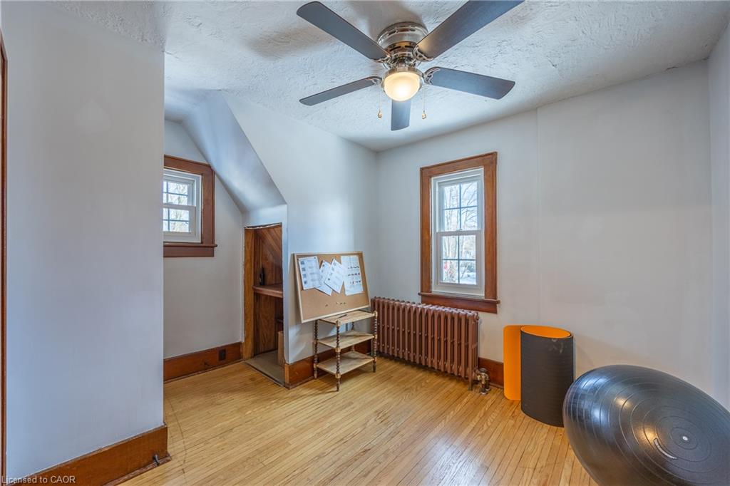 244 Kent Street S Property Photo 20