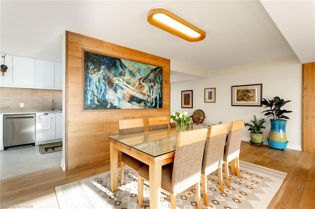 1401-2180 Marine Drive Property Photo 10