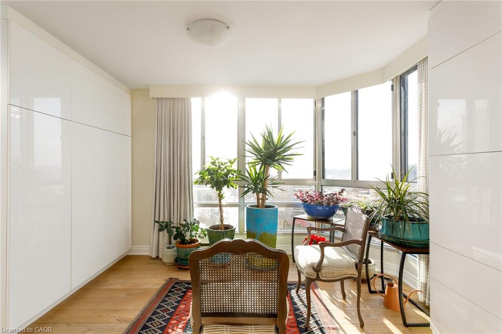 1401-2180 Marine Drive Property Photo 12