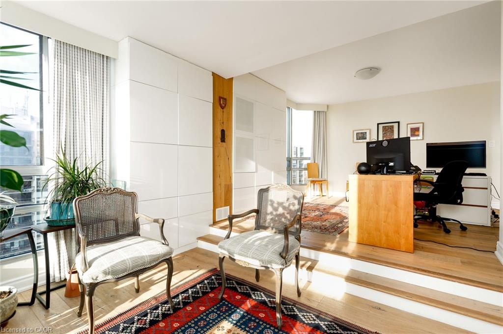 1401-2180 Marine Drive Property Photo 13