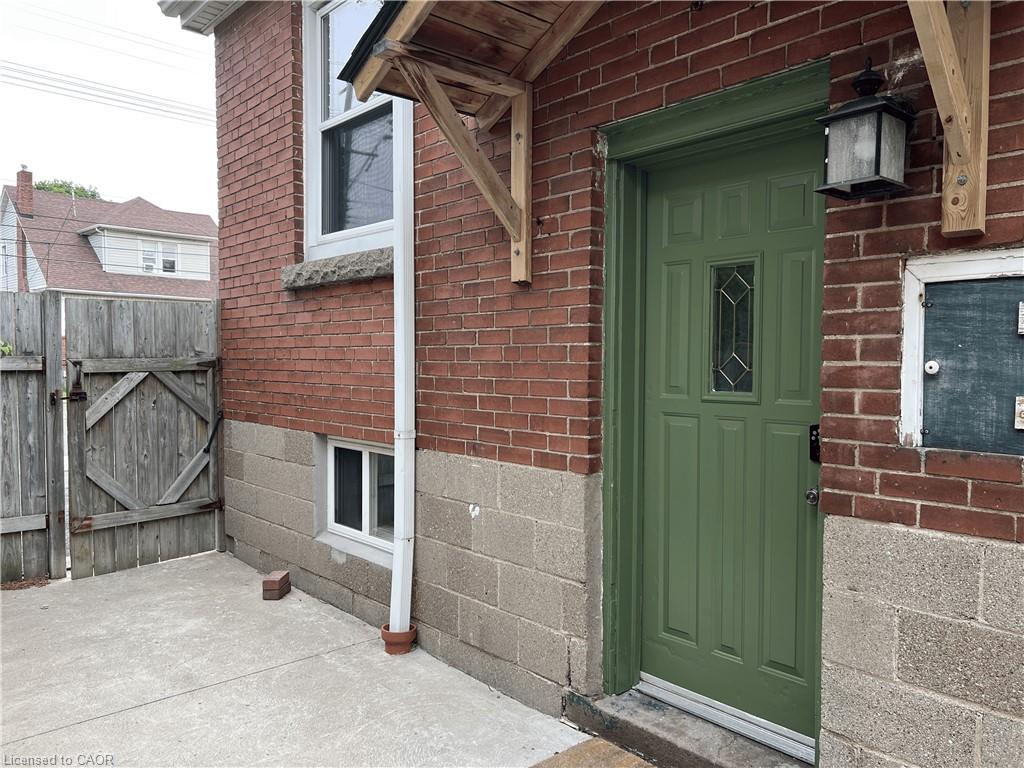 4 Sunning Hill Avenue Property Photo 2