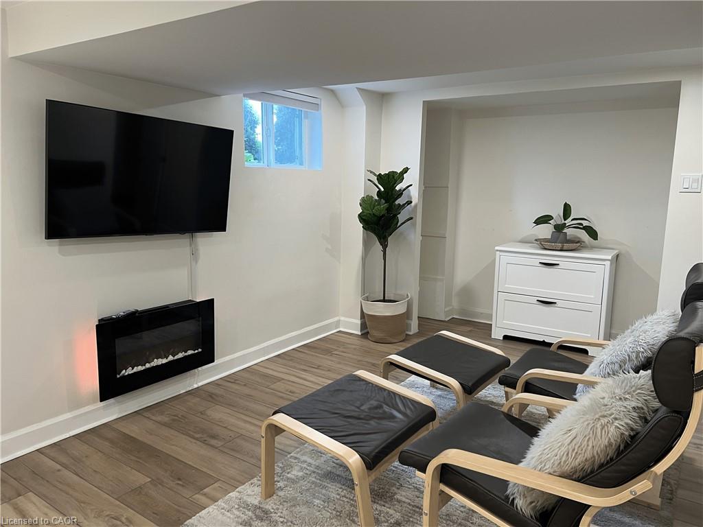 4 Sunning Hill Avenue Property Photo 8