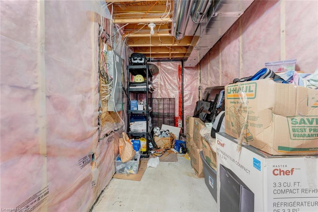65 Renfrew Street Property Photo 35