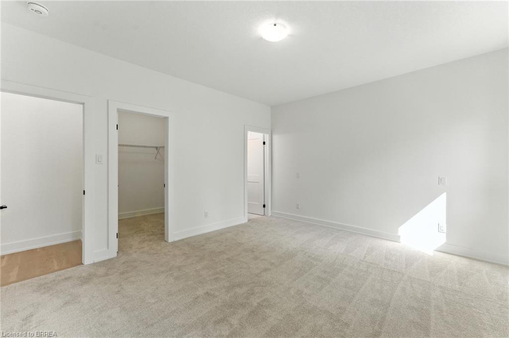 150 Vanrooy Trail Property Photo 18
