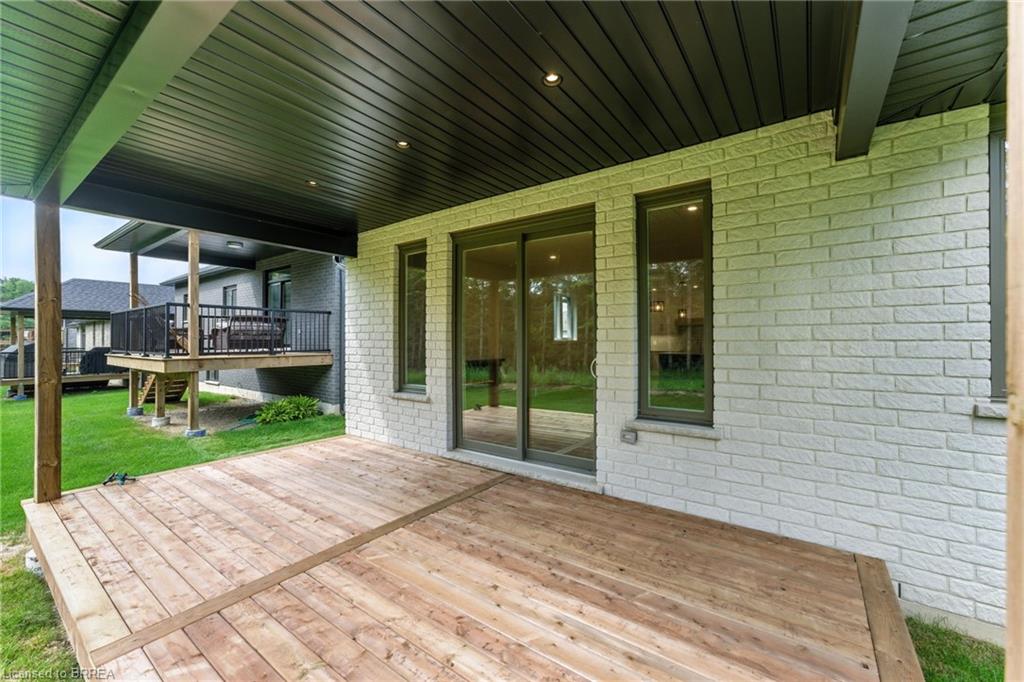 150 Vanrooy Trail Property Photo 24
