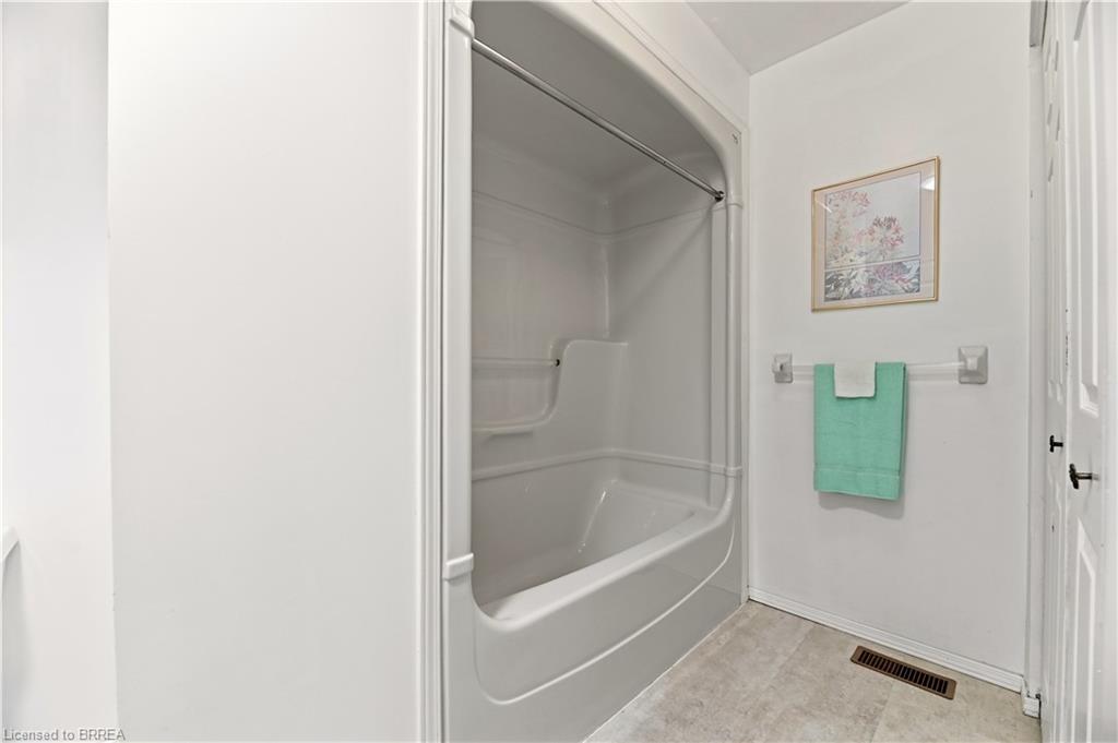 19-1030 Colborne Street E Property Photo 9