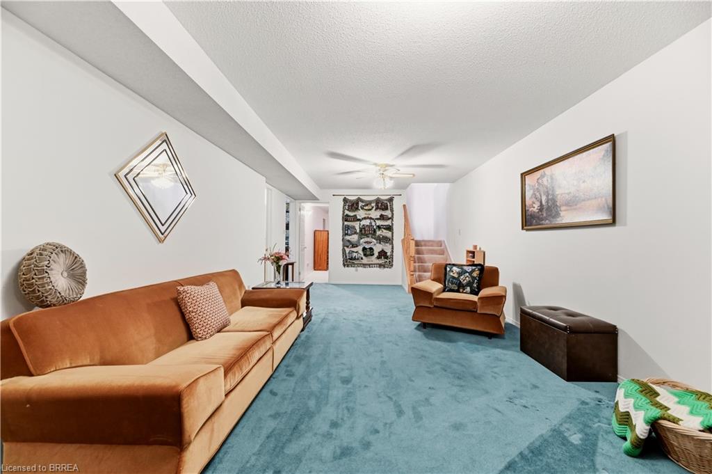 19-1030 Colborne Street E Property Photo 16