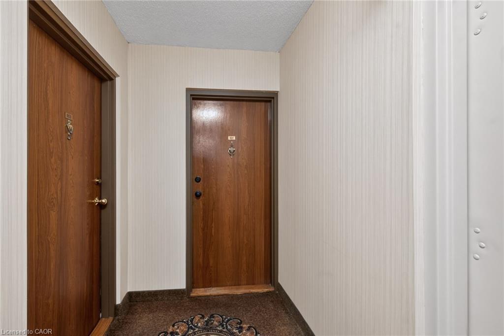 904-700 Dynes Road Property Photo 28