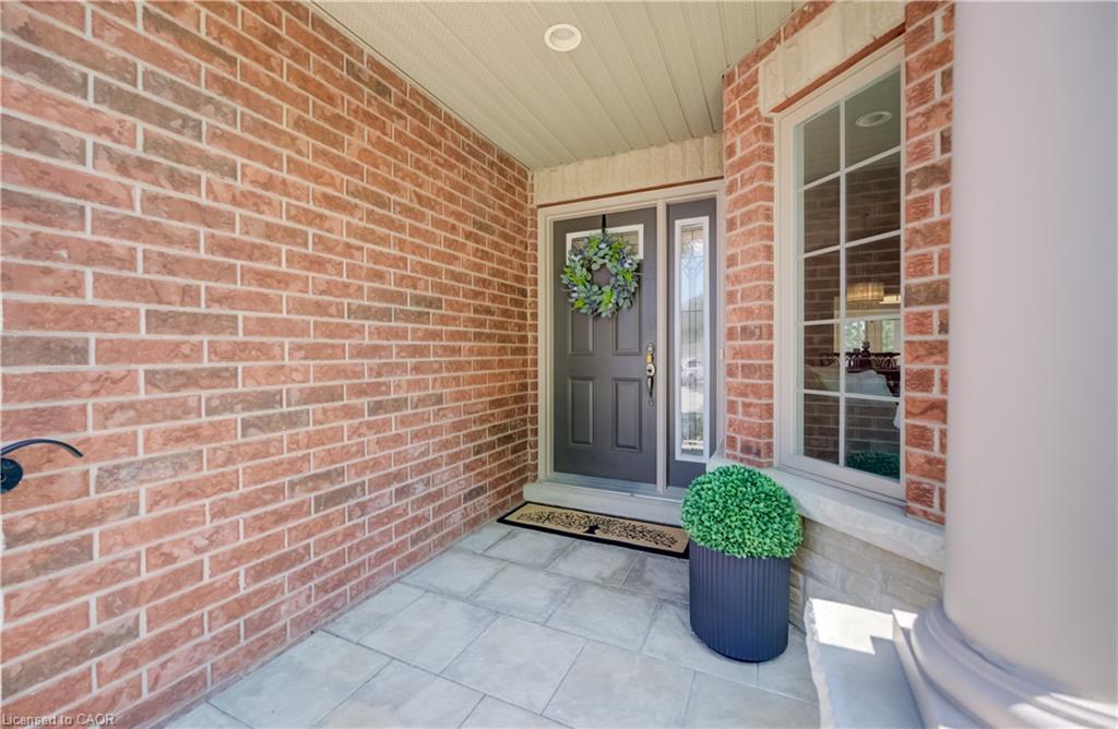 24 Thimbleberry Crossing Property Photo 4