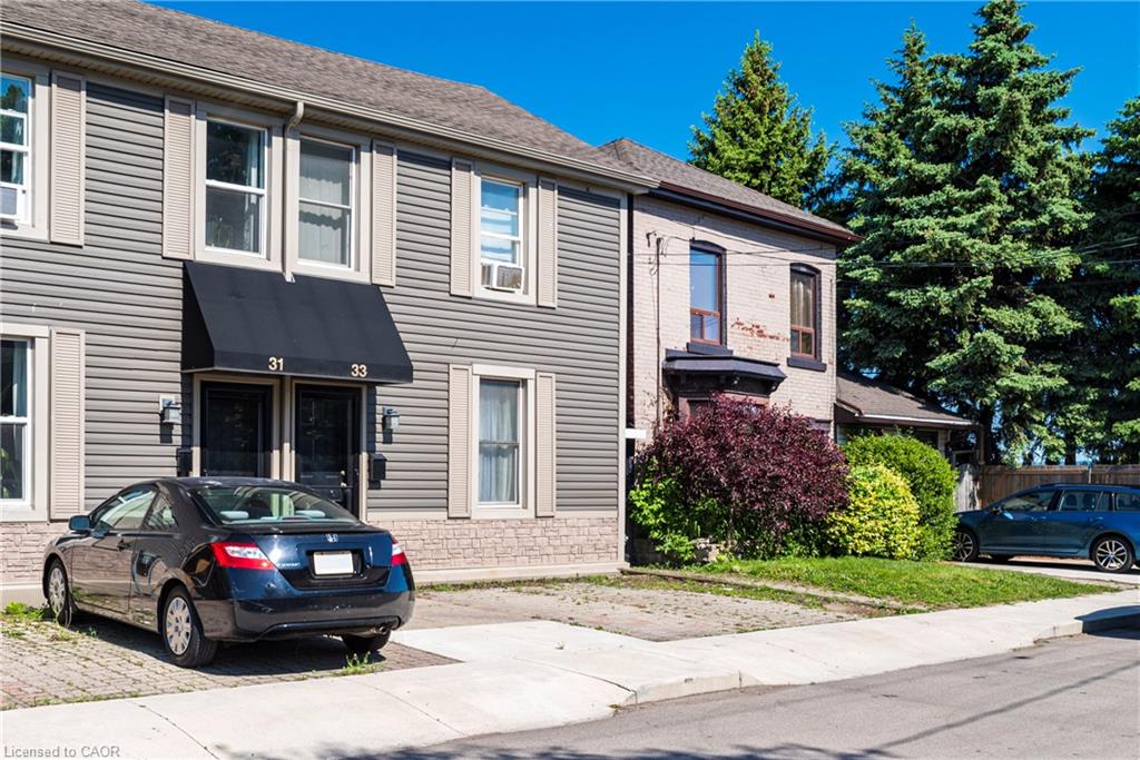 33 Railway Street Property Photo 3