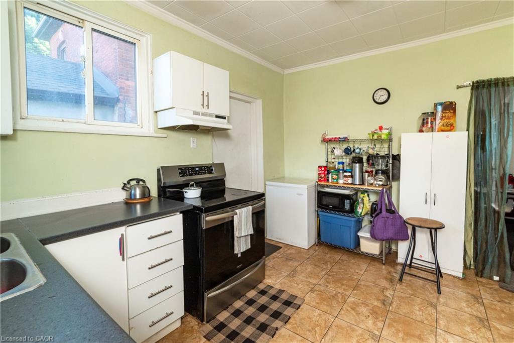 33 Railway Street Property Photo 19