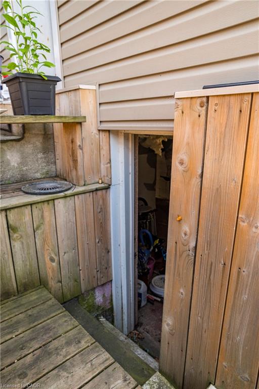 33 Railway Street Property Photo 40