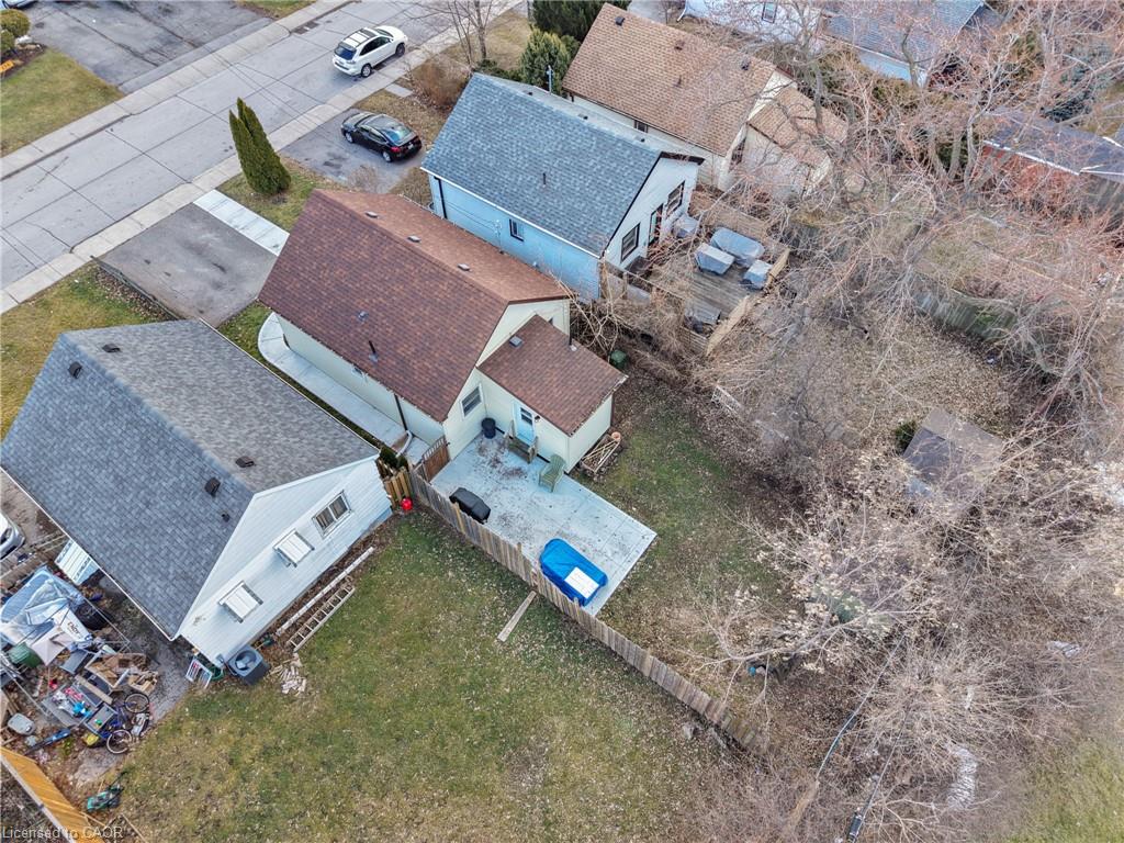 435 Waverly Street Property Photo 35