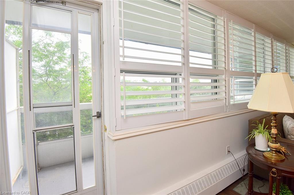 401-2263 Marine Drive Property Photo 8