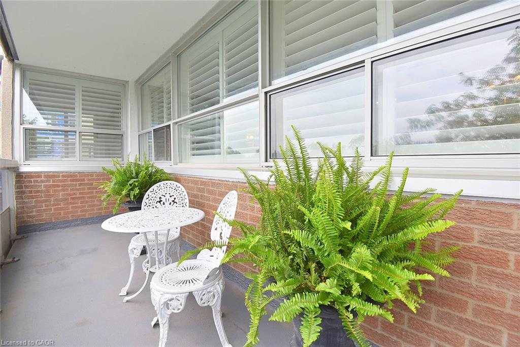 401-2263 Marine Drive Property Photo 24