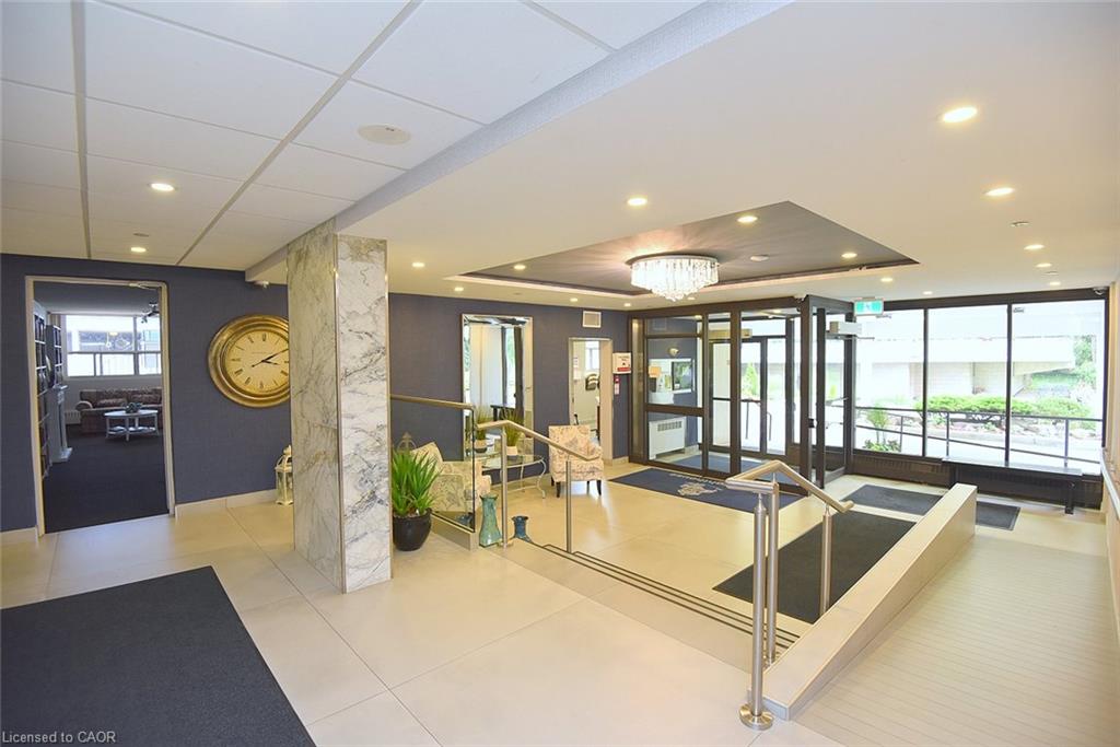 401-2263 Marine Drive Property Photo 28