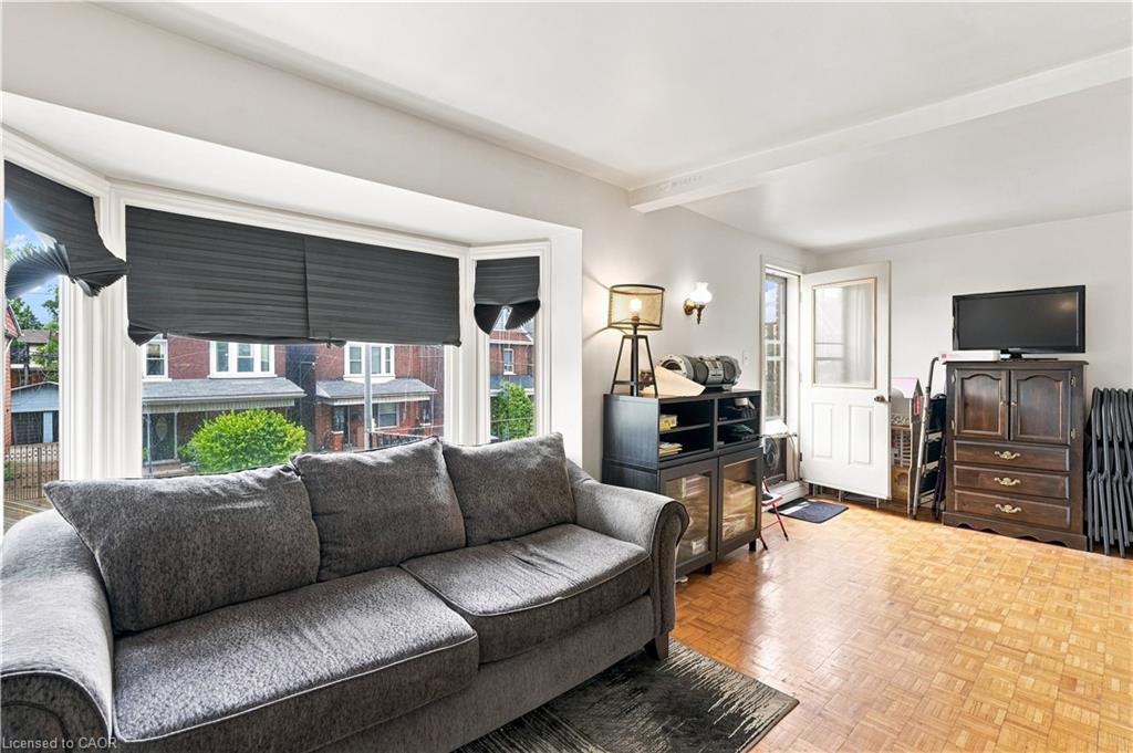 105 Rosemont Avenue Property Photo 9