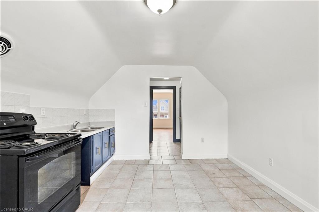 105 Rosemont Avenue Property Photo 13