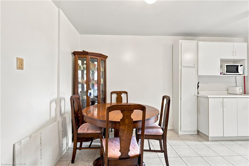 105 Rosemont Avenue Property Photo 18
