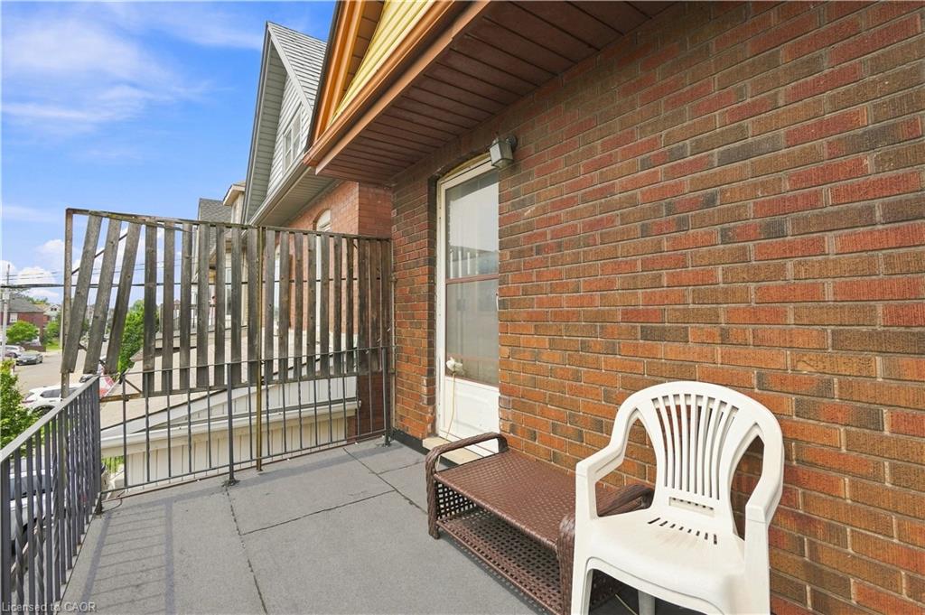 105 Rosemont Avenue Property Photo 29