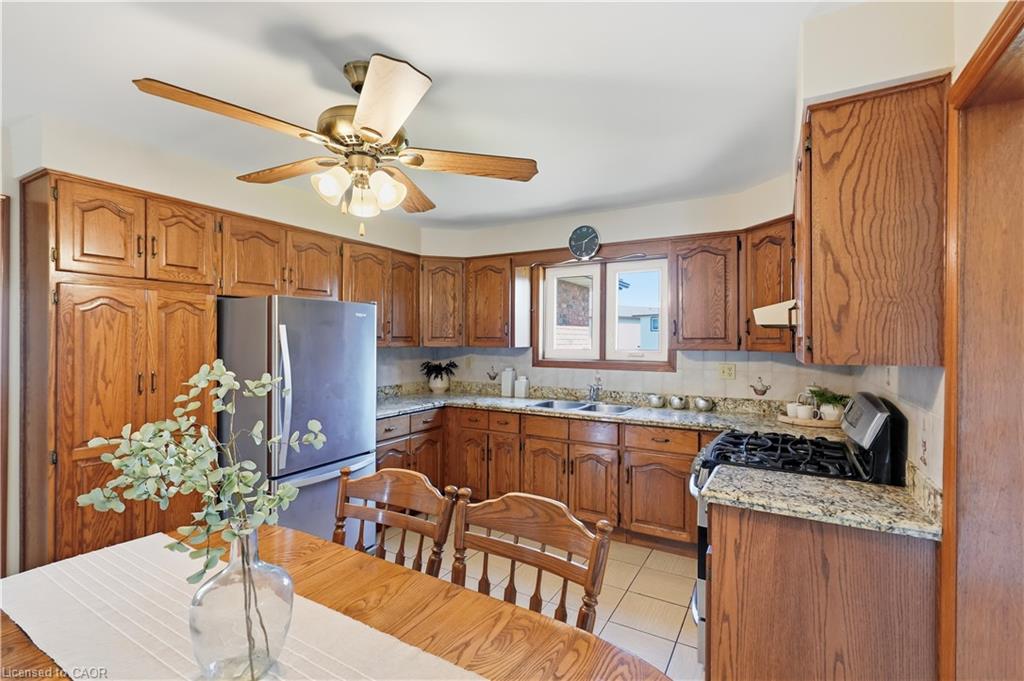 18 Marcel Place Property Photo 12