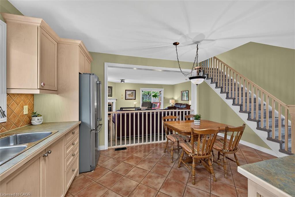 25 Eric Burke Court Property Photo 14