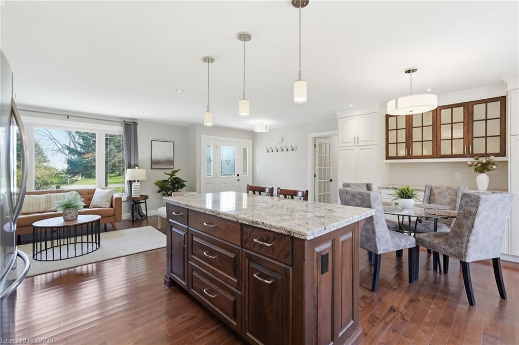 133 New Lakeshore Road Property Photo 16
