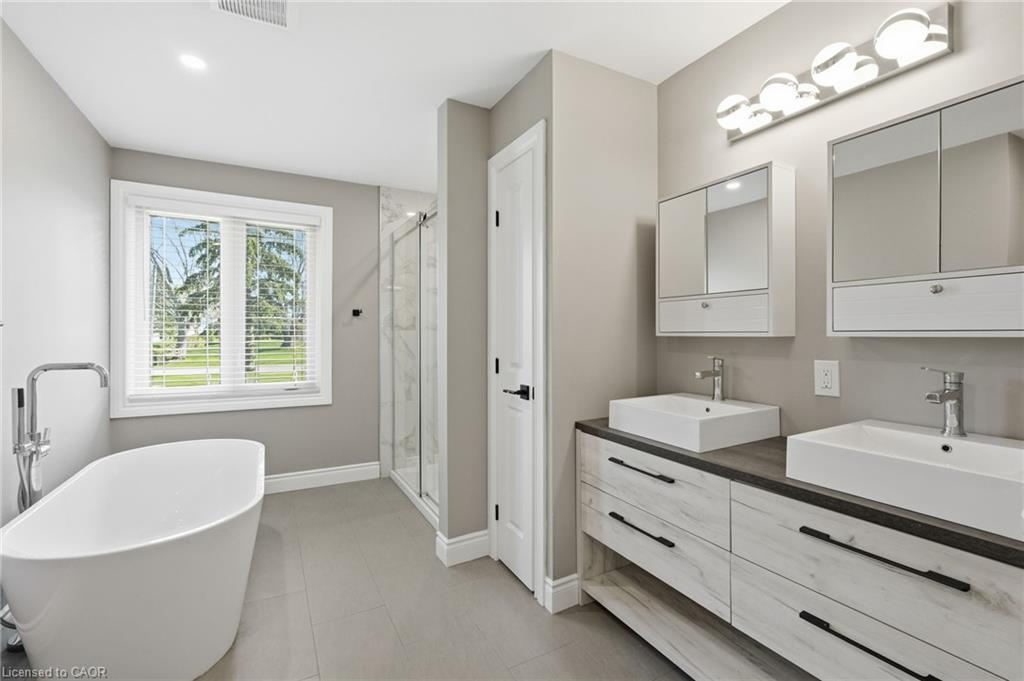 133 New Lakeshore Road Property Photo 25