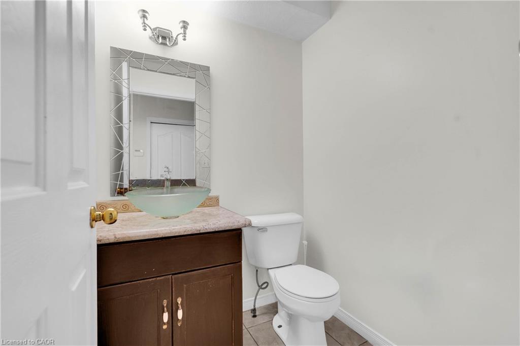 888 Paisley Road Property Photo 16