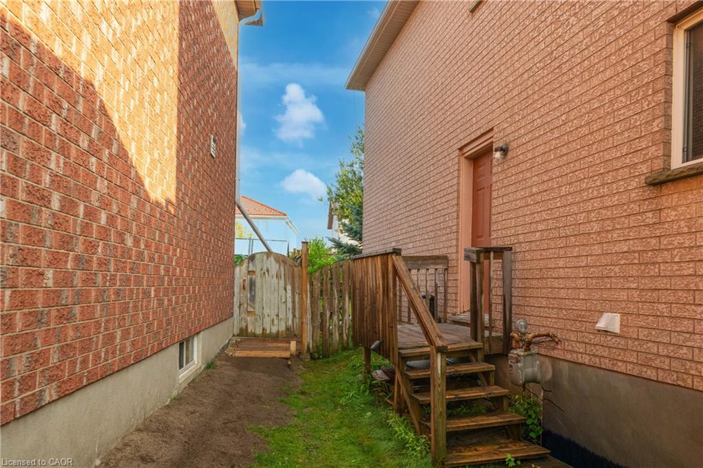 888 Paisley Road Property Photo 31