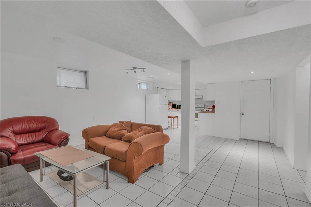 888 Paisley Road Property Photo 33